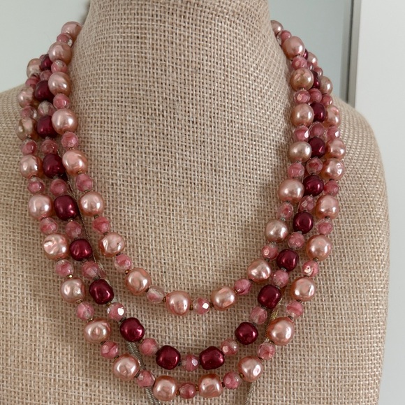 Jewelry - Glass and Acrylic Pink Pearl necklace